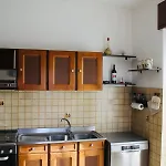 Cape White Apartment