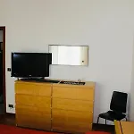 Apartment Cape White