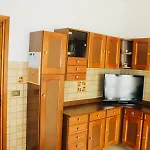 Apartment Cape White