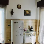 Cape White Apartment Montefiascone